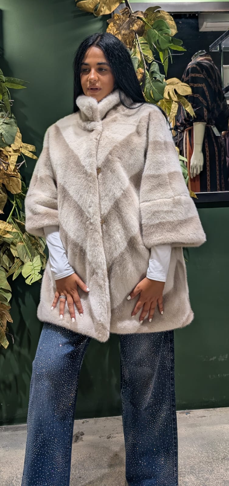 Mantella in ecovisone collo pistagnetta